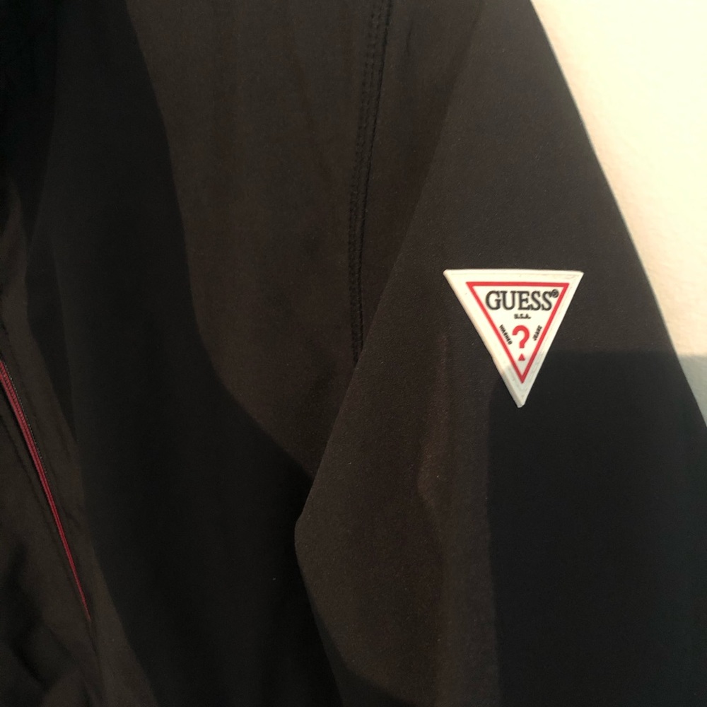 **NEW** Men’s Medium Guess Hooded Coat